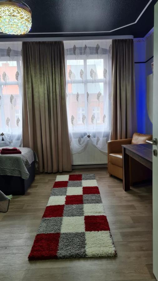 Gold Suite: Elbe Riverside Retreat with Netflix and E-Bike Station Wittenberge Exterior photo